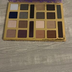 NWOT Tarte Eyeshadow Palette with Blue, Gray, and Brown Tones